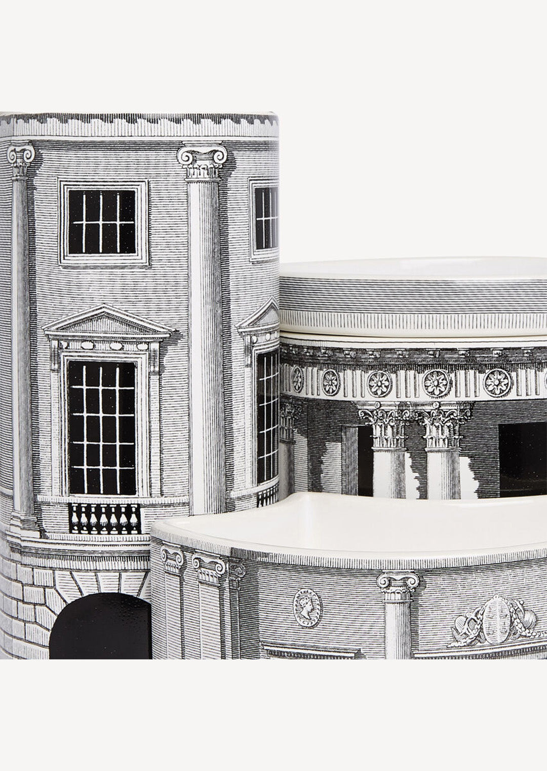 Fornasetti : TRIPTYCH SCENTED CANDLE ARCHITETTURA