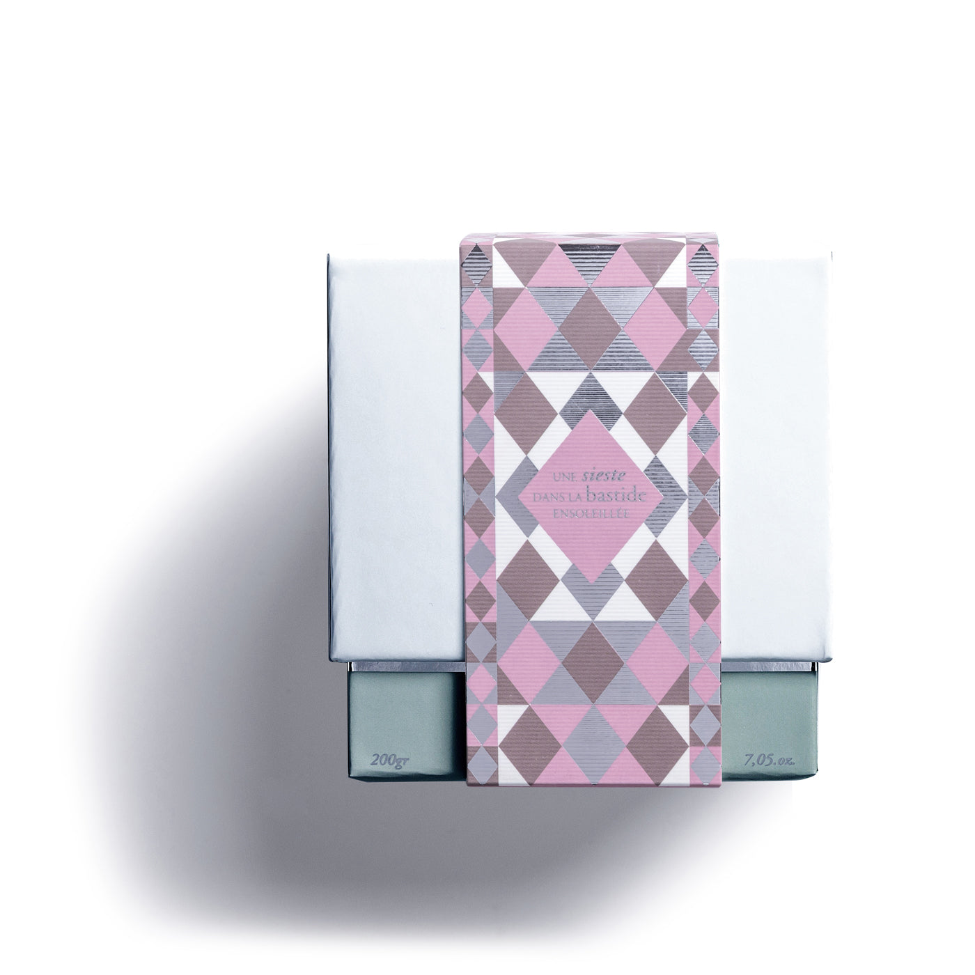 Rose et Marius: BOUGIE UNE SIESTE DANS LA BASTIDE ENSOLEILLÉE