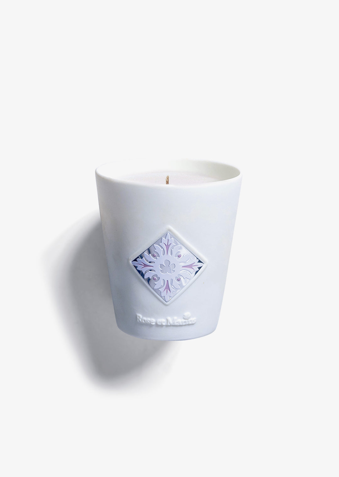 Rose et Marius: BOUGIE UNE SIESTE DANS LA BASTIDE ENSOLEILLÉE