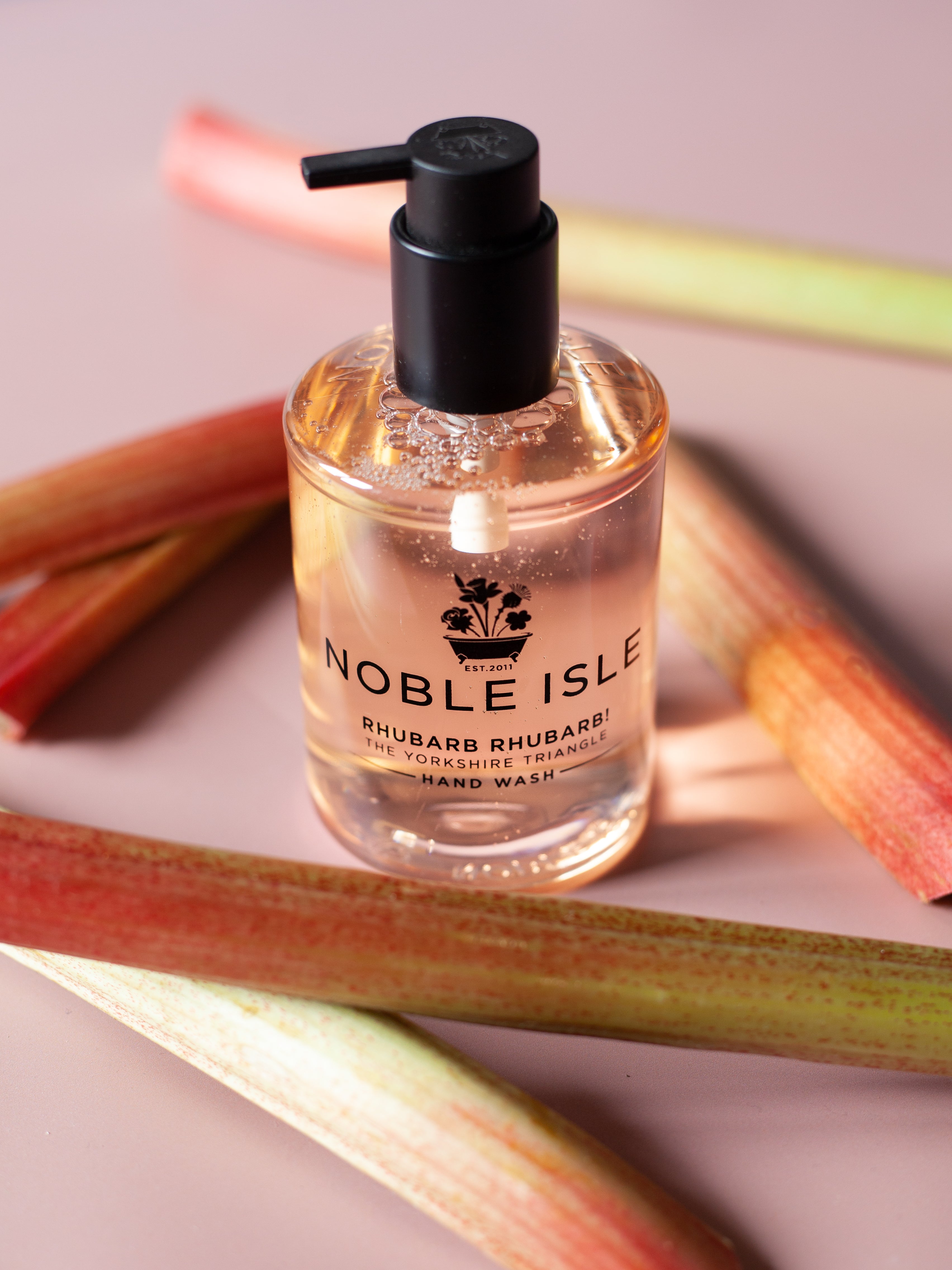NOBLE ISLE : Hand Wash Rhubarb Rhubarb!