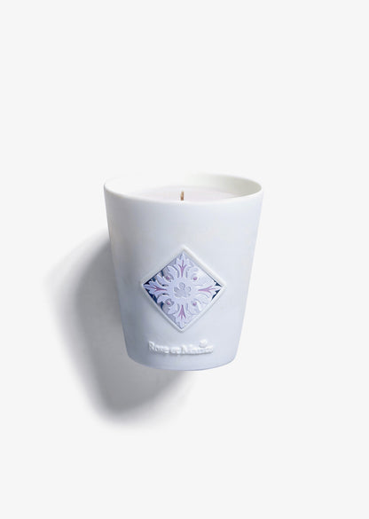 Rose et Marius: BOUGIE UNE SIESTE DANS LA BASTIDE ENSOLEILLÉE